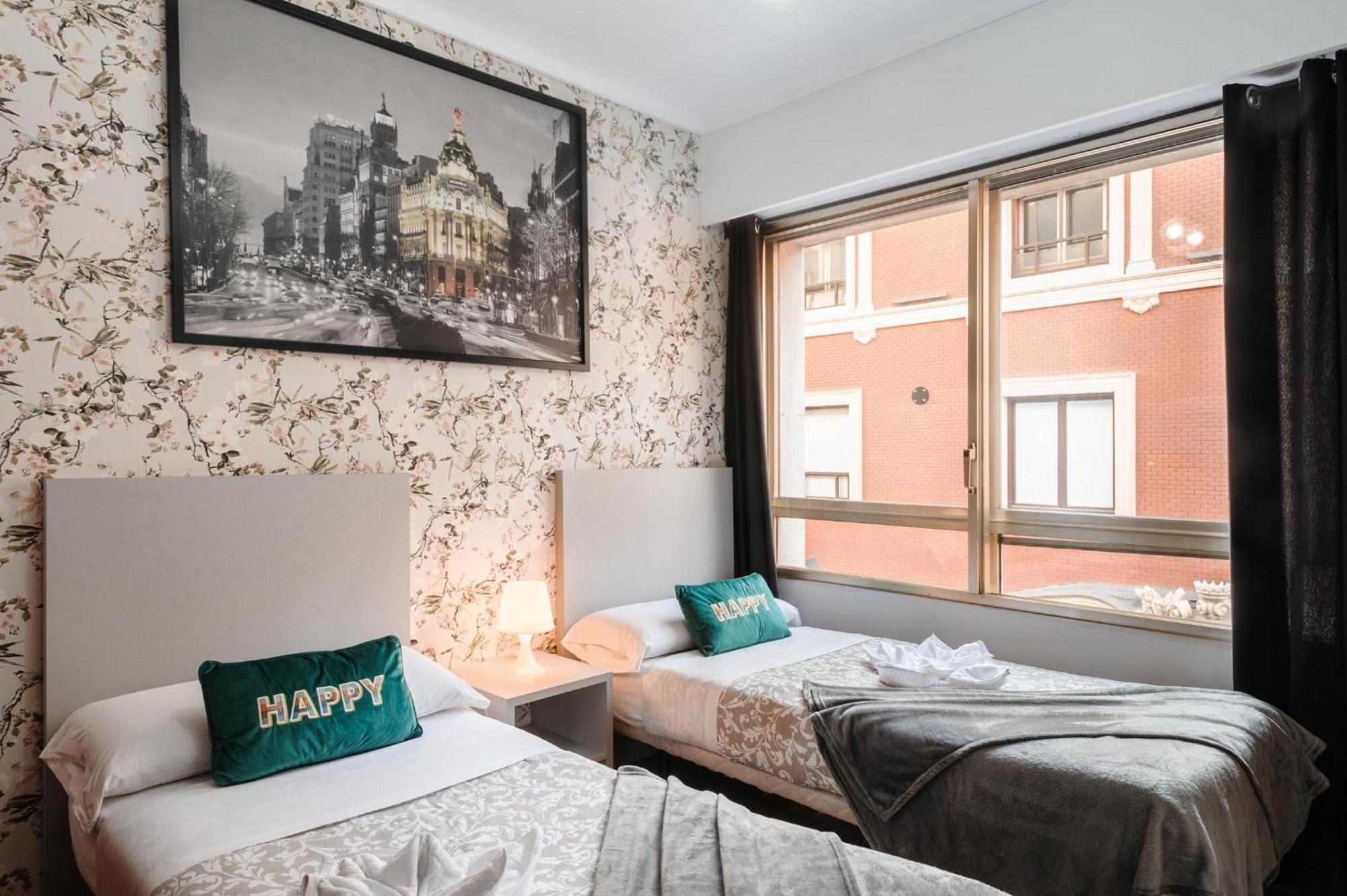 Bed and Breakfast Hr-Madrid-Puerta Del Sol Exterior foto